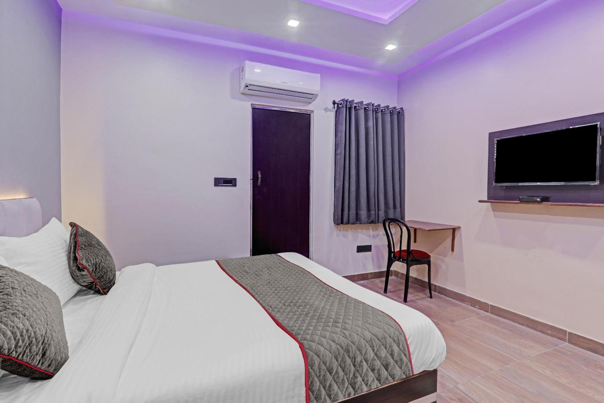 מלון לקנאו Super Townhouse Riddhi Residency מראה חיצוני תמונה